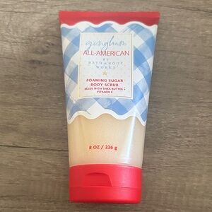 Bath & Body Works Gingham All-American Foaming Sugar Scrub - Red and Blue
